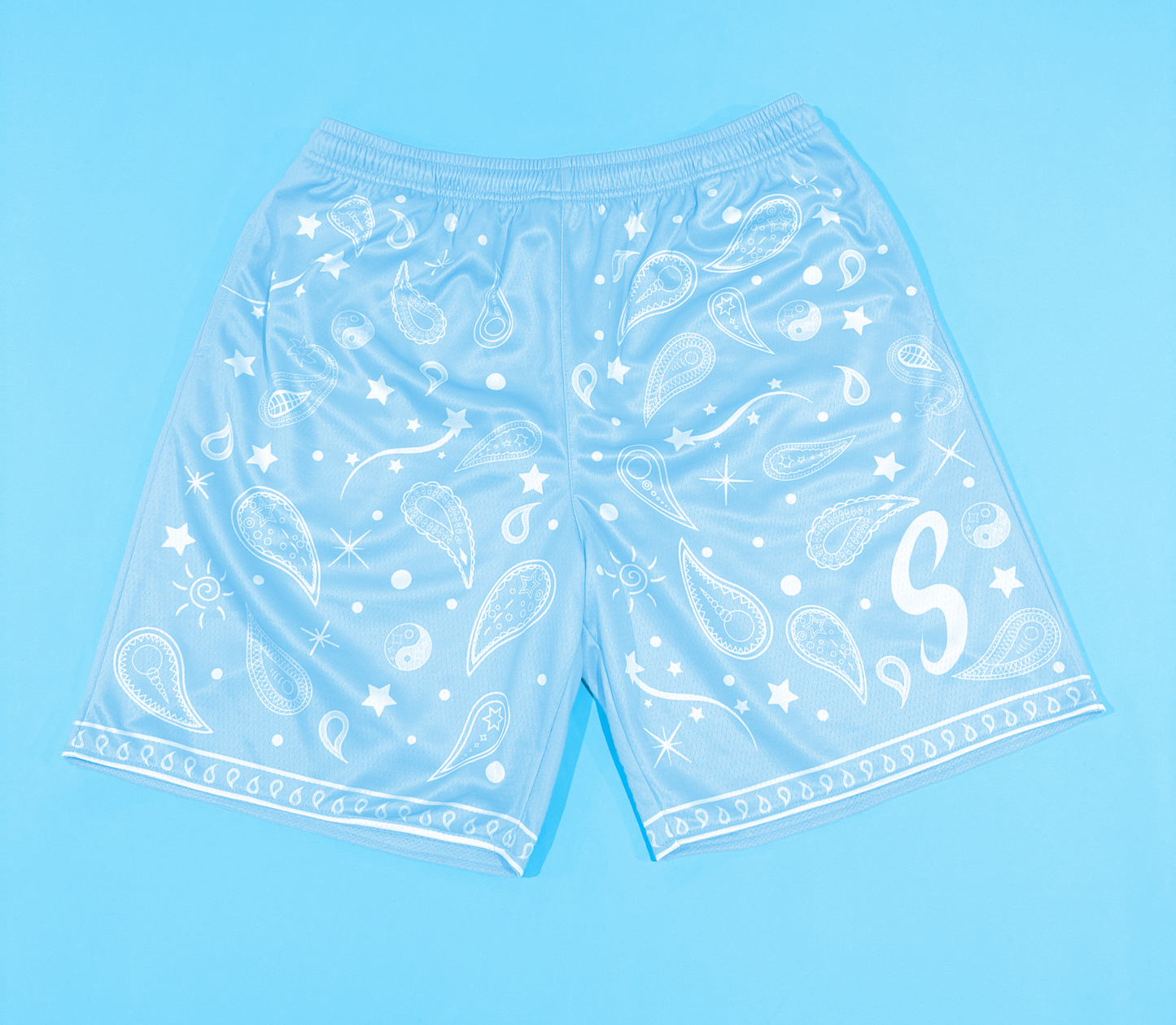 Bandana Paisley Shorts - Gentle Breeze/Wind/Soft Blue
